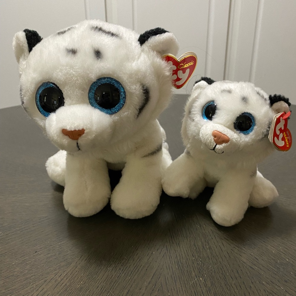 Ty beanie babies Tundra